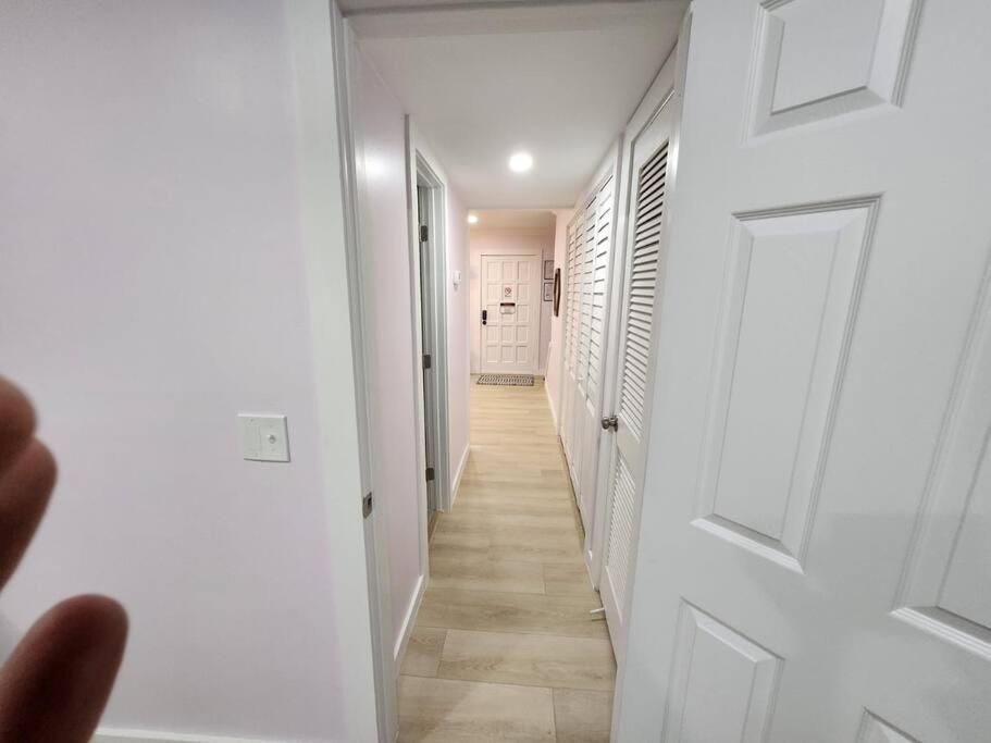 Modern Island Serenity!-Pet-Friendly Villa هيلتون رئيس جزيرة المظهر الخارجي الصورة